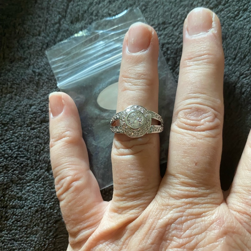 NWOT Swarovski Crystal Ring